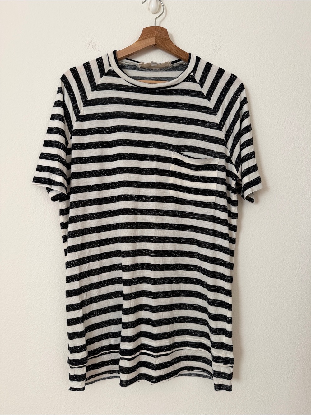 Yigal Azrouel Black and White Striped Short Sleeve Tee Shirt Men’s Size XL Comfy